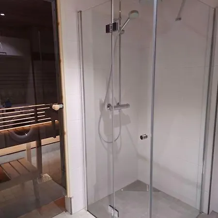 Modern 64m2 - Sauna, Jacuzzi, Near Center *