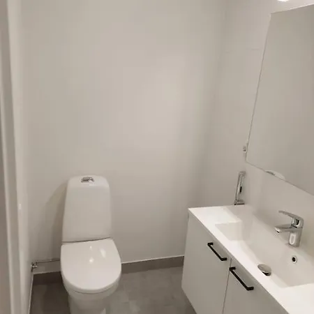 Modern 64m2 - Sauna, Jacuzzi, Near Center * Jämsä