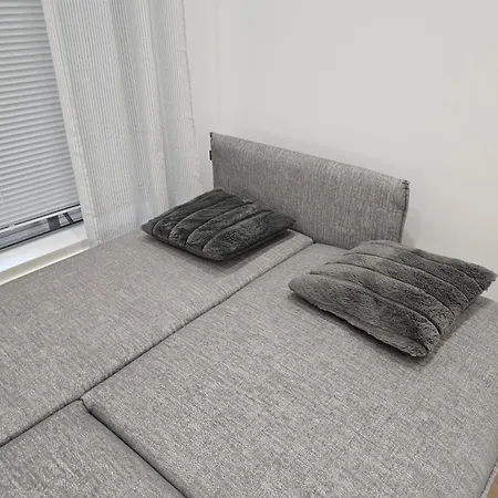 Modern 64m2 - Sauna, Jacuzzi, Near Center Ferienhaus